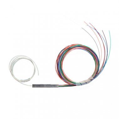 Фотография товара 'Cabeus FCT-PLC-1/2-9-1.5-0.9 Разветвитель планарный 1х2 не оконцованный 9/125'