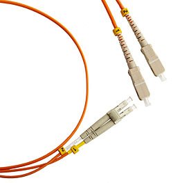 Фотография товара 'Cabeus Шнур оптический duplex LC-SC 50/125 mm OM FOP-50-LC-SC-3m'