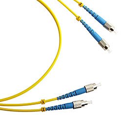 Фотография товара 'Cabeus Шнур оптический duplex FC-FC 62,5/125 mm FOP-62-FC-FC-20m'